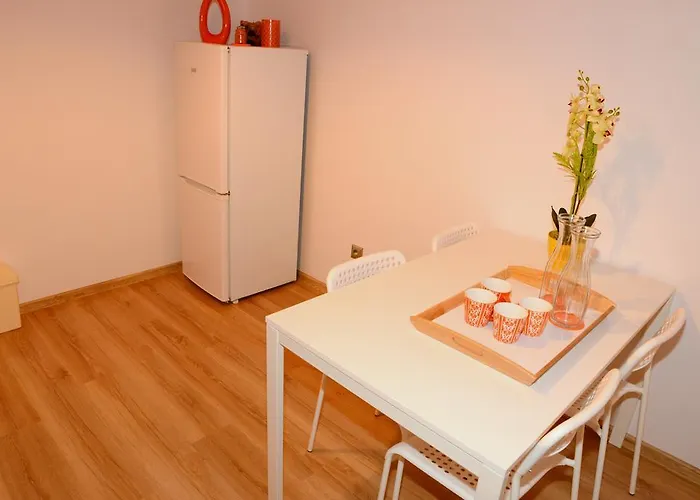 Osa Modlin Airport *